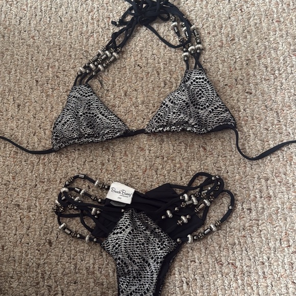 Beach Bunny beaded strappy bikini set - Picture 9 of 9